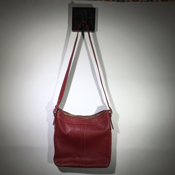 Coach Handbags - COACH Leather Crossbody Shoulder Bag